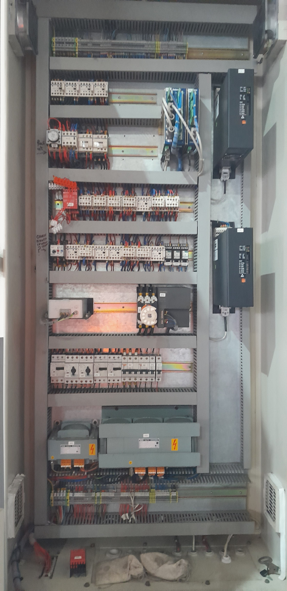 Rural electrical work on a Bay of Plenty orchard